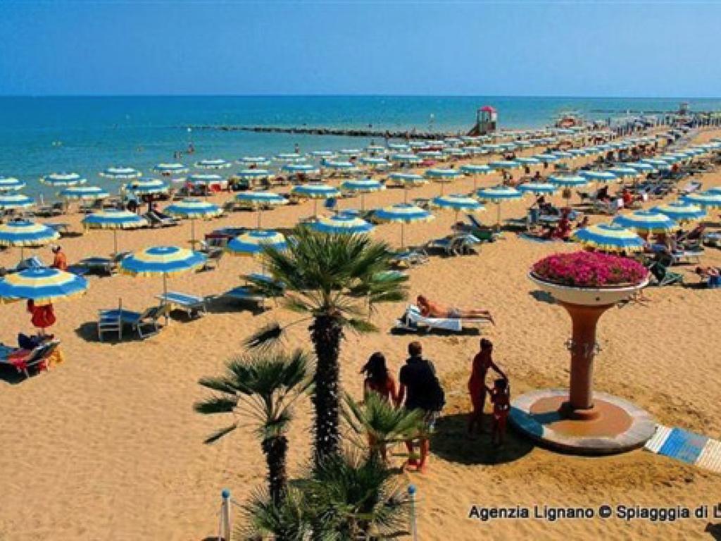 Lignano Riviera Comfort Daire Lignano Sabbiadoro Dış mekan fotoğraf