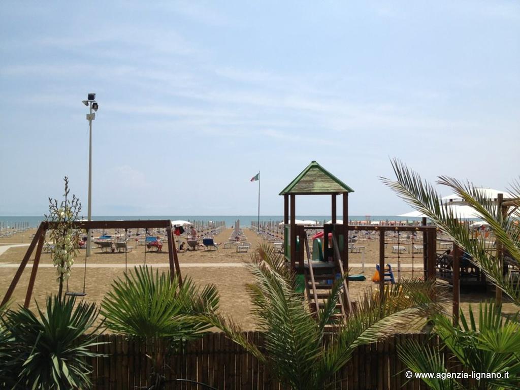 Lignano Riviera Comfort Daire Lignano Sabbiadoro Dış mekan fotoğraf